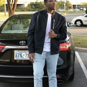 Meet your Posher, Vivek